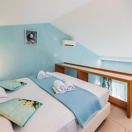 Dream Boutique Apartments 니키티 외부 사진