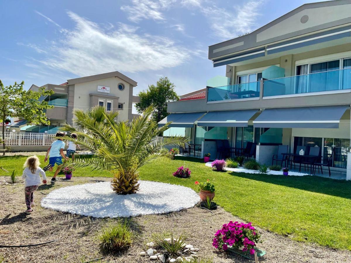 Dream Boutique Apartments 니키티 외부 사진
