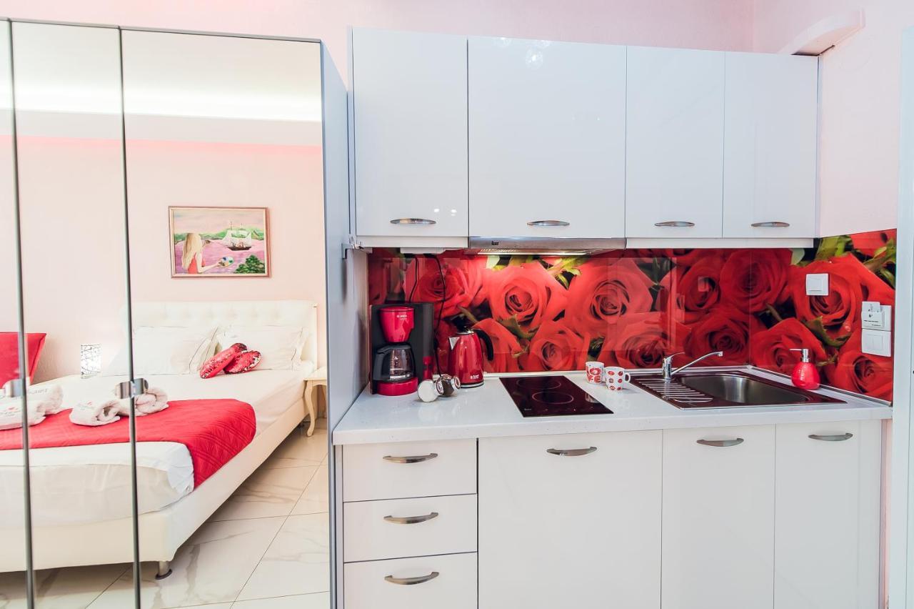 Dream Boutique Apartments 니키티 외부 사진