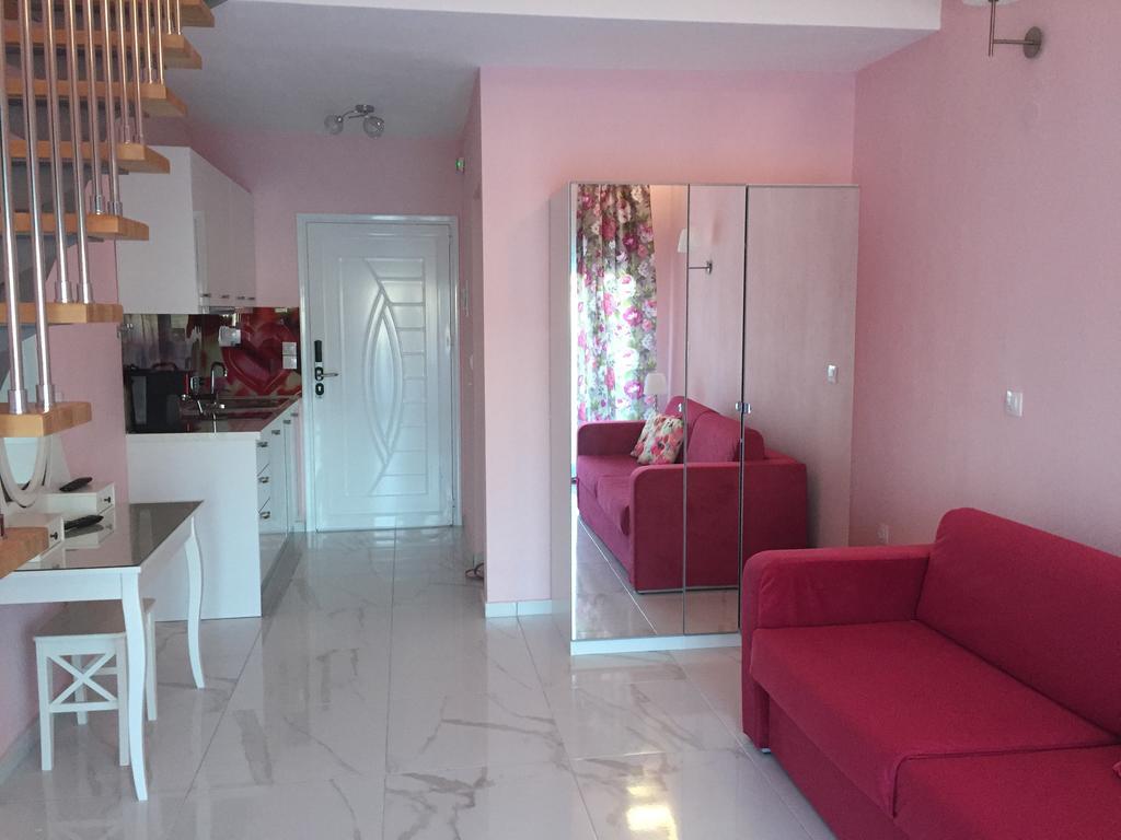 Dream Boutique Apartments 니키티 외부 사진