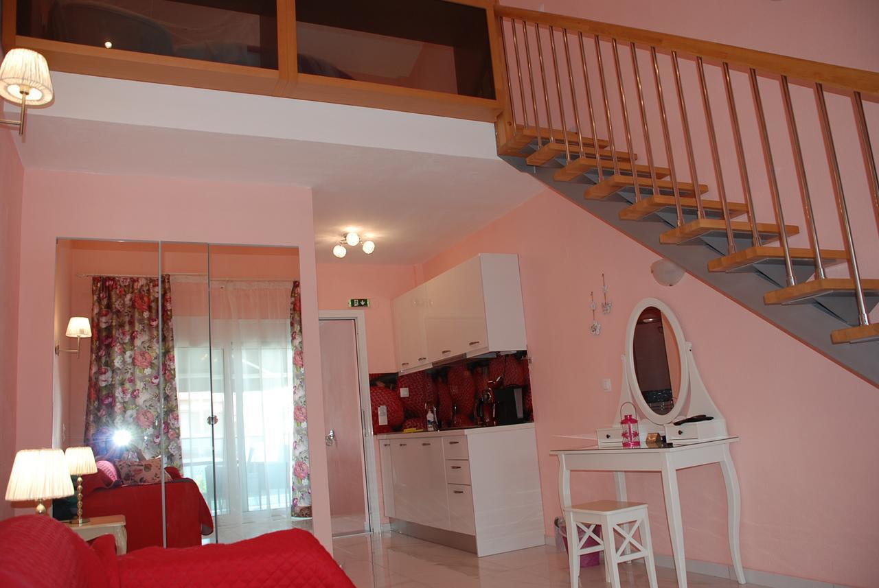 Dream Boutique Apartments 니키티 외부 사진