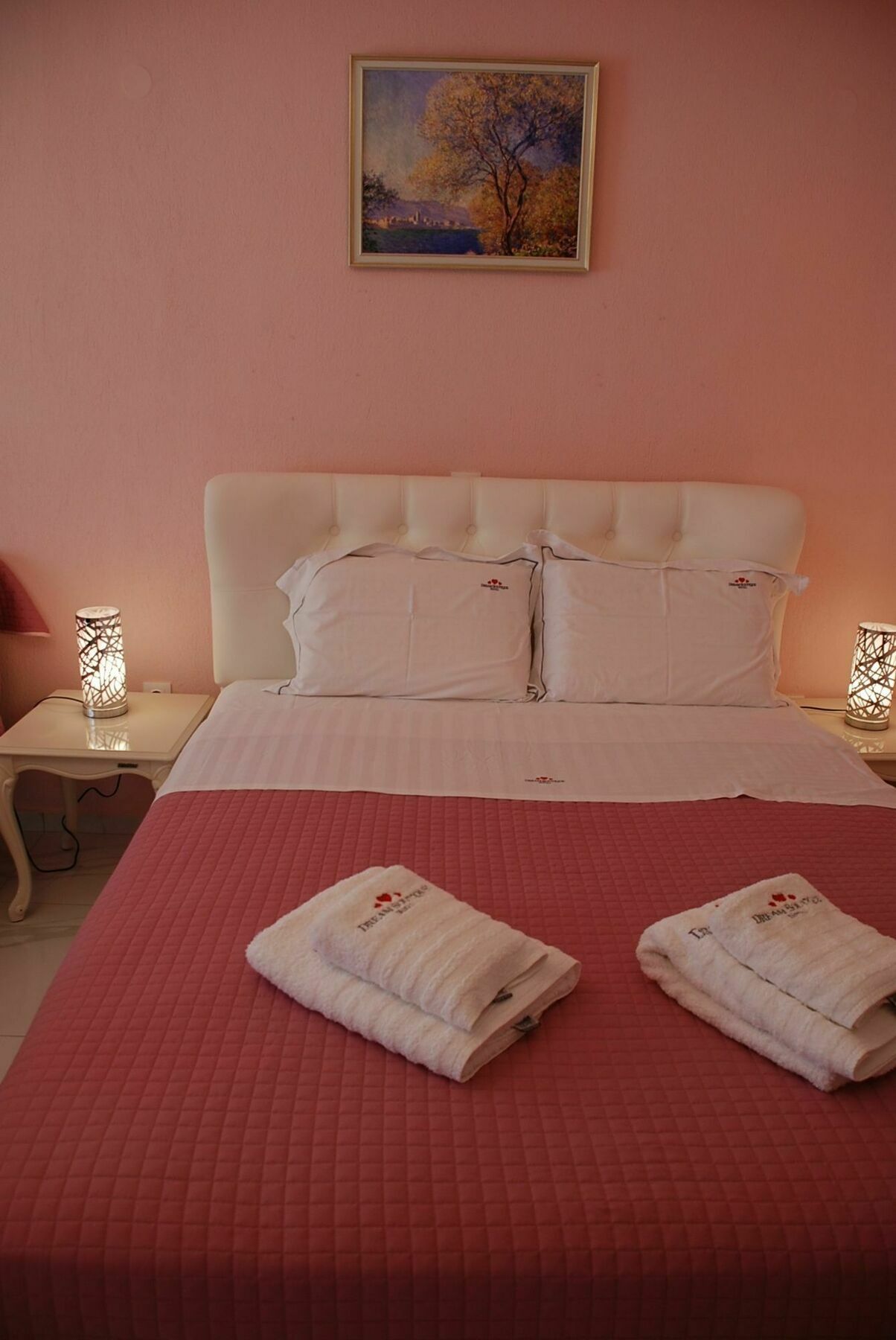 Dream Boutique Apartments 니키티 외부 사진